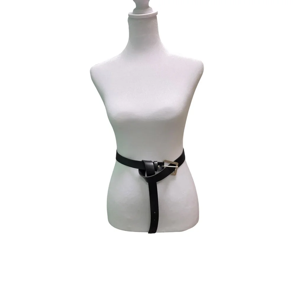Belt 28W Womens Black Excellent Leather Silver Buckle Mexico Made